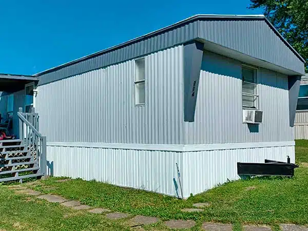 Aluminum Siding Painting in Winchester
